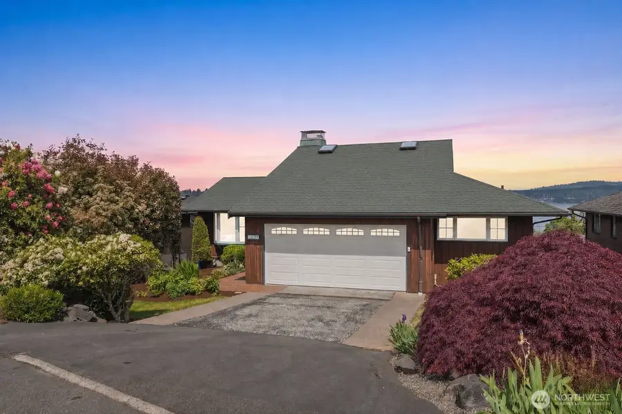 10468 Forest Avenue S, Seattle, WA 98178 - #2