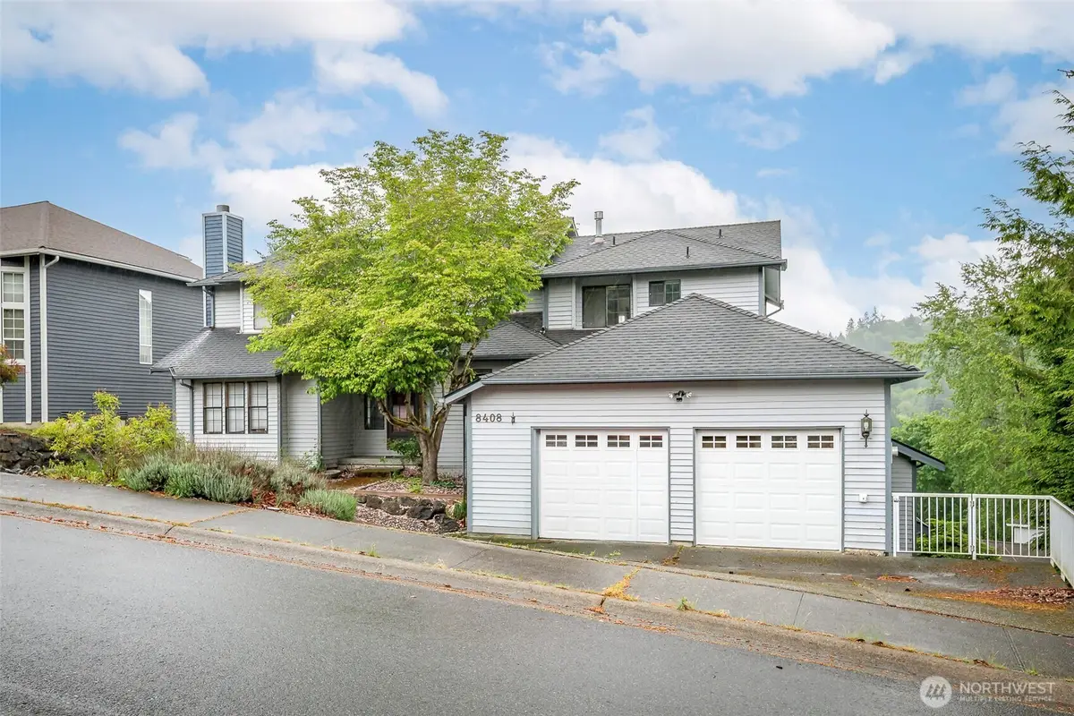 8408 129th Avenue Se, Newcastle, WA 98056 - #1