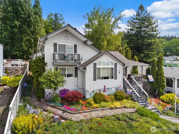 38 SE Washington Street, Chehalis, WA 98532