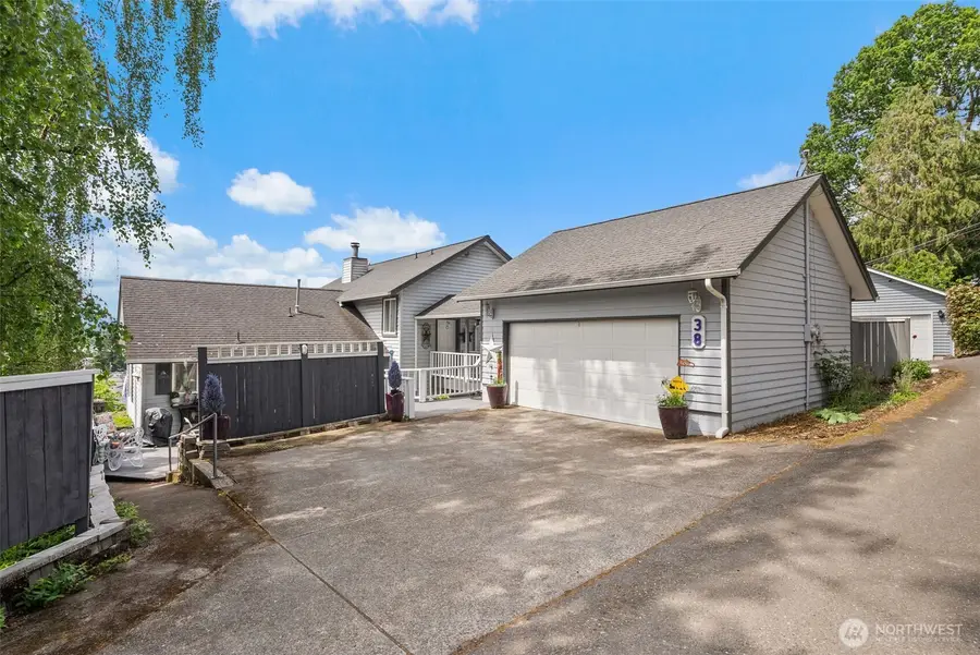 38 SE Washington Street, Chehalis, WA 98532 - #3