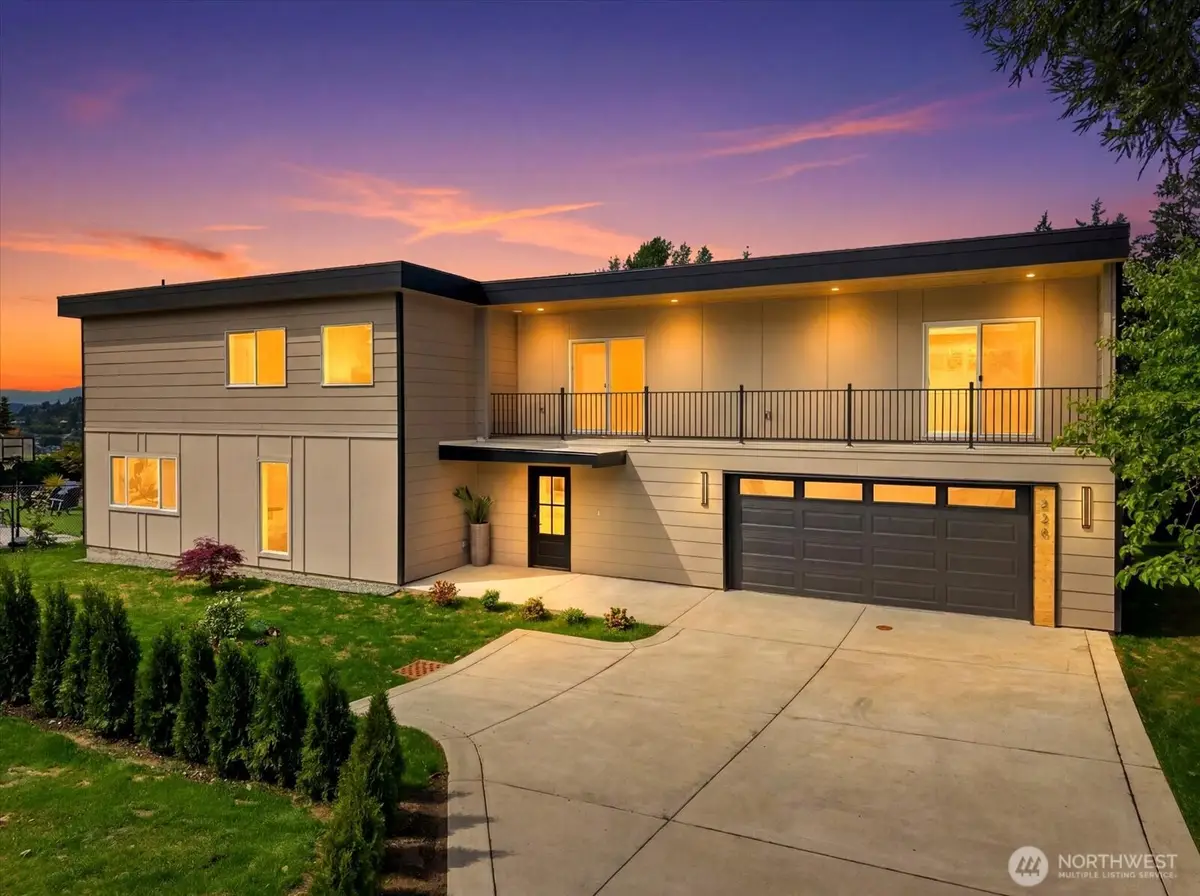 228 SW 183rd Street, Normandy Park, WA 98166 - #1