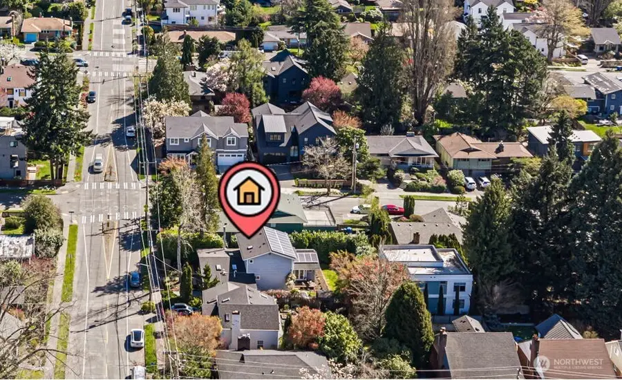3813 NE 70th Street, Seattle, WA 98115 - #2