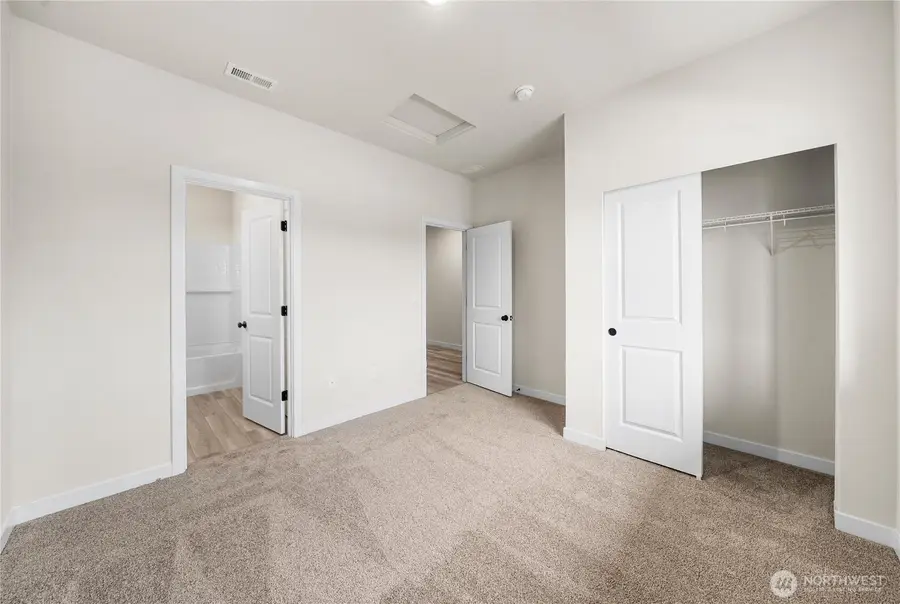 13918 208th Avenue E, Bonney Lake, WA 98391 - #3