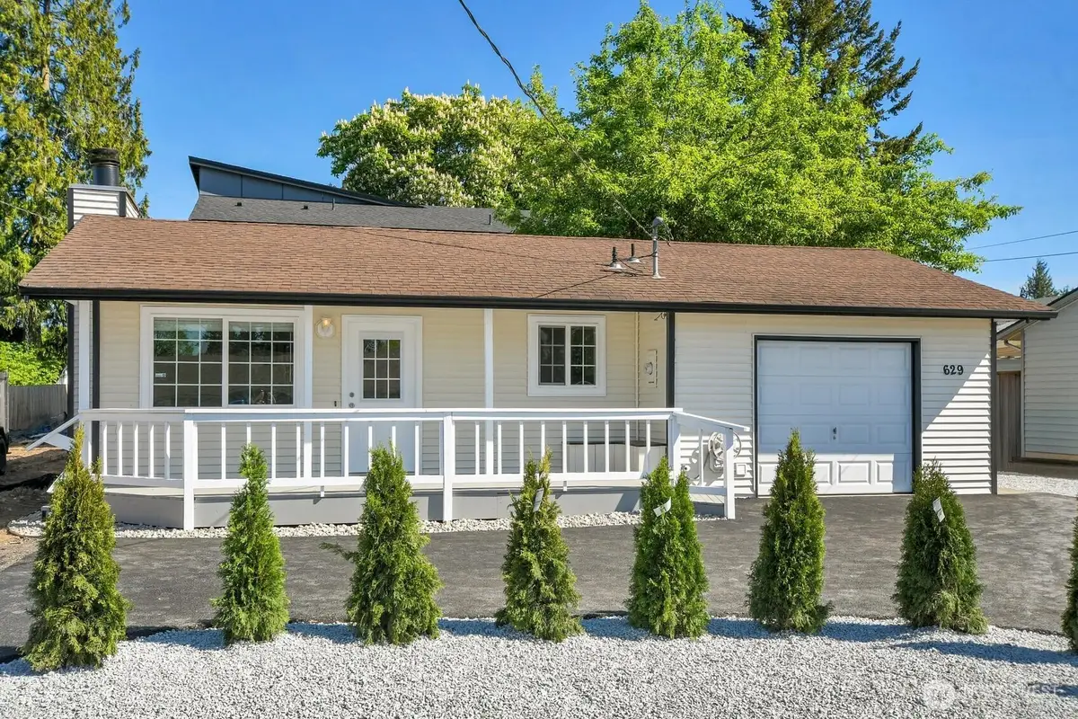 629 107th Place Sw, Everett, WA 98204 - #1