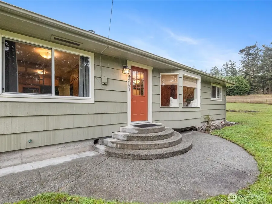 207 Fort Casey Road, Coupeville, WA 98239 - #2