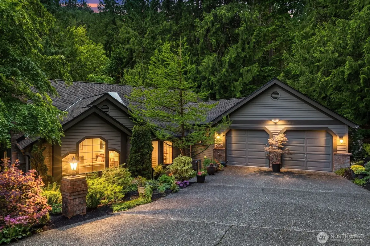 2825 NW Pine Cone Drive, Issaquah, WA 98027 - #1
