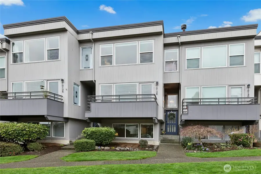 10128 NE 63rd Street, Kirkland, WA 98033 - #2