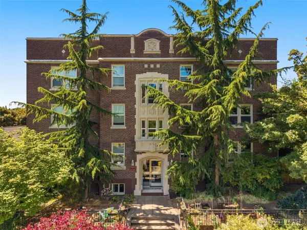 715 24th Avenue #306, Seattle, WA 98122