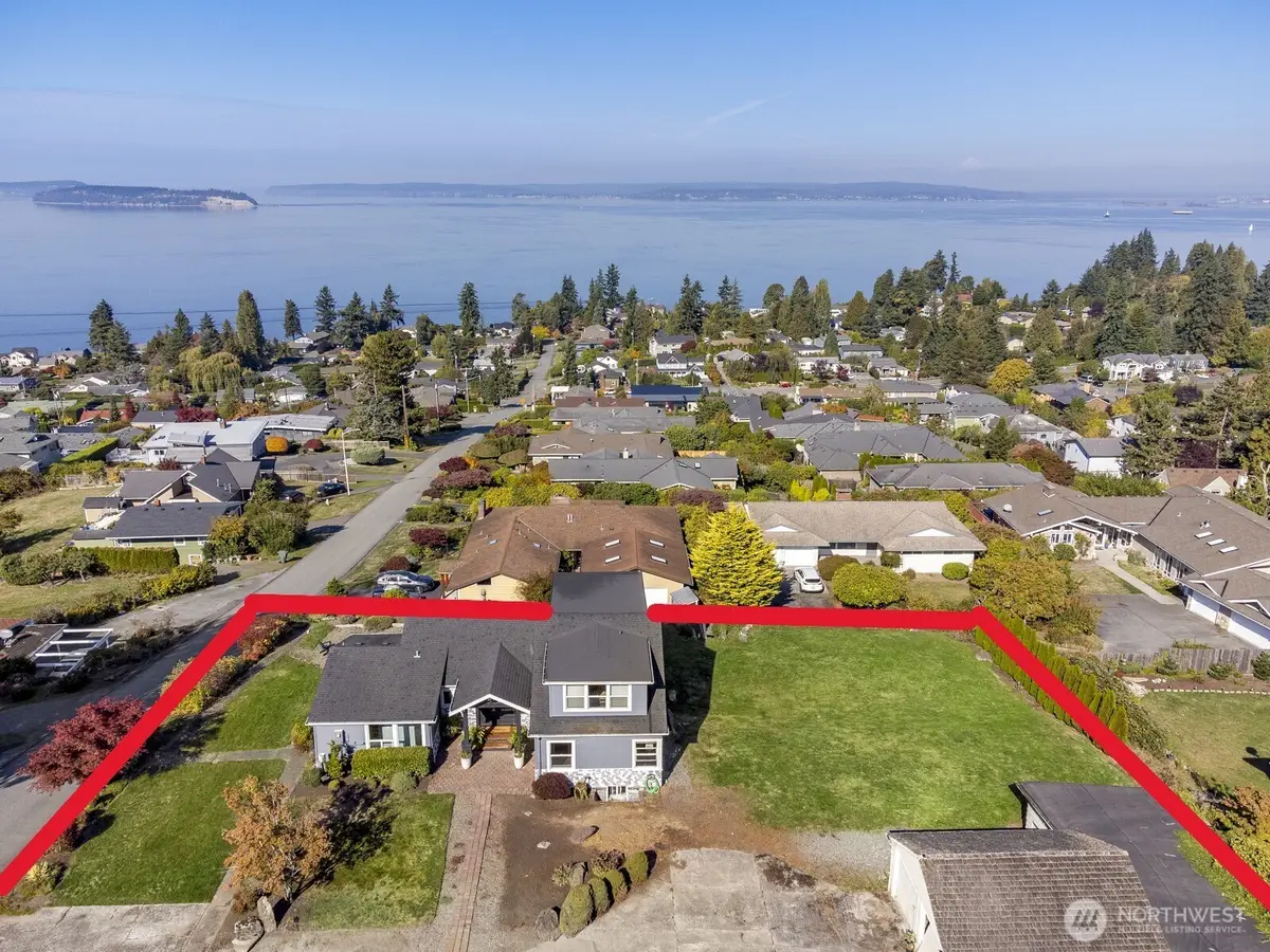 5037 33rd Avenue W, Everett, WA 98203 - #1