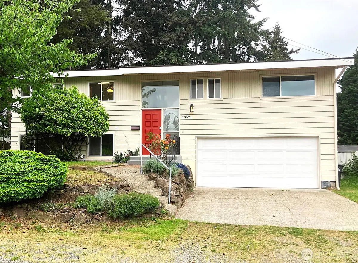20621 5th Avenue S, Des Moines, WA 98198 - #1