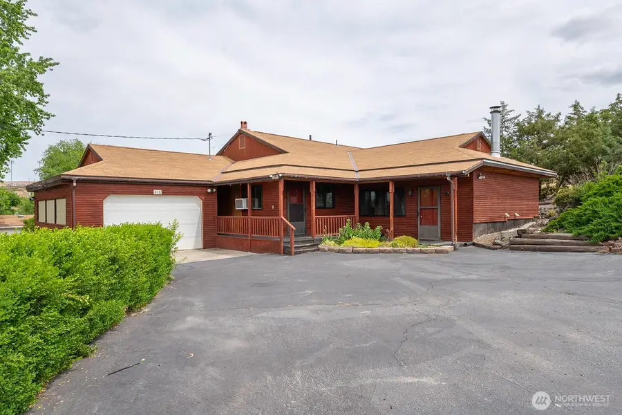 618 1st Avenue Ne, Soap Lake, WA 98848 - #2