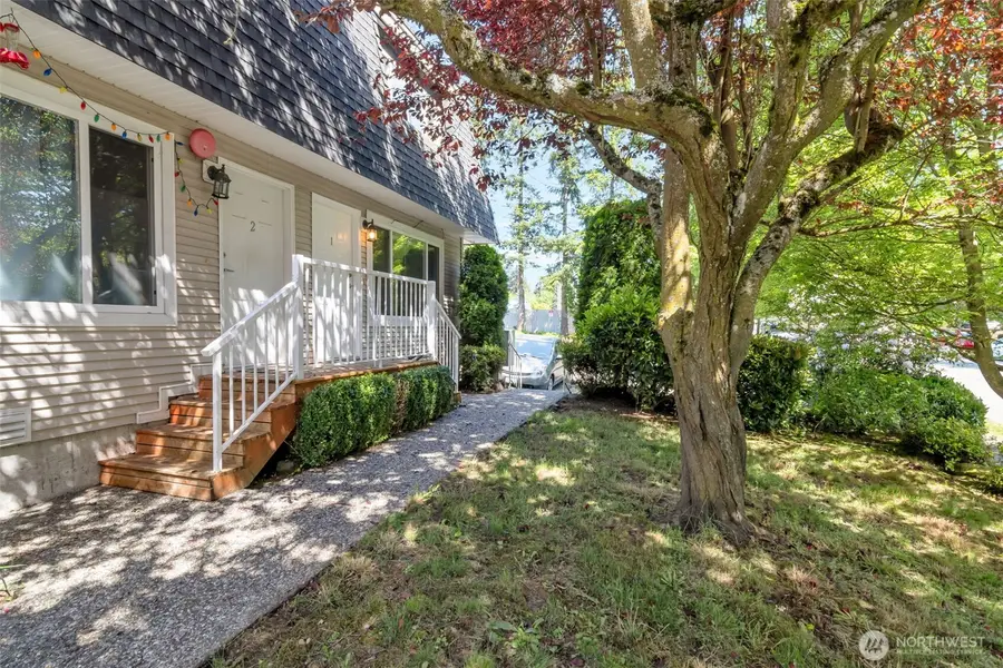 19712 50 Avenue W #1, Lynnwood, WA 98036 - #3