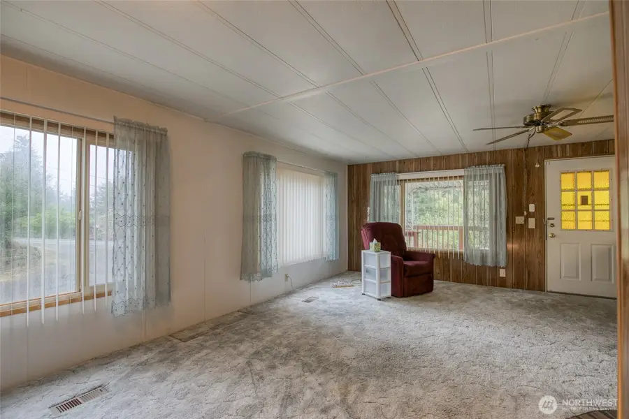 276 Summit Avenue, Hoquiam, WA 98550 - #3