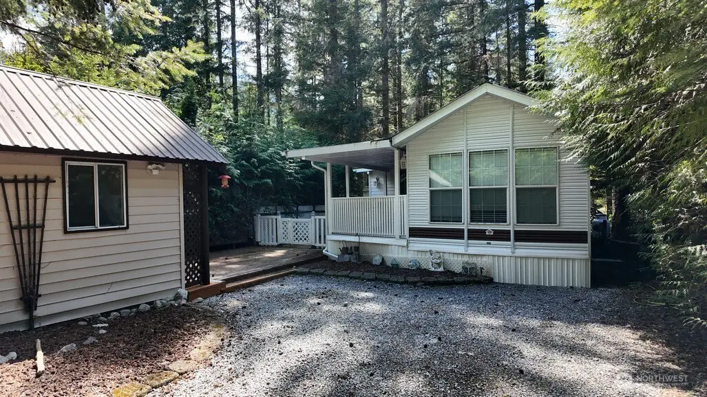 35 Branch Circle, Deming, WA 98244 - #1