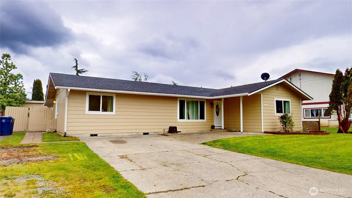 218 S 24th Street S, Mount Vernon, WA 98274 - #1