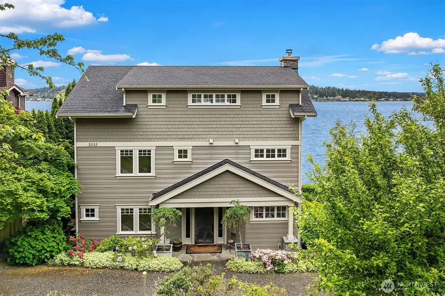 2033 E Lake Sammamish Parkway Ne, Sammamish, WA 98074 - #2