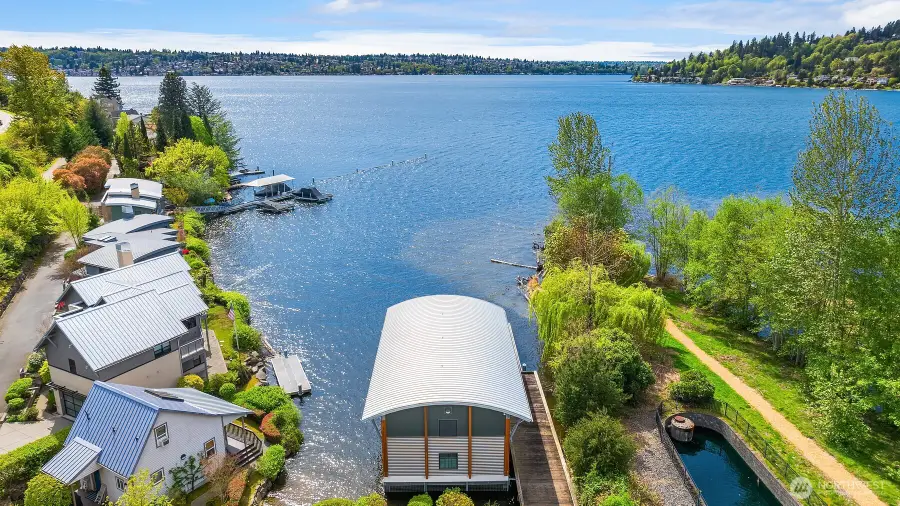 4001 Wells Avenue N, Renton, WA 98056 - #3