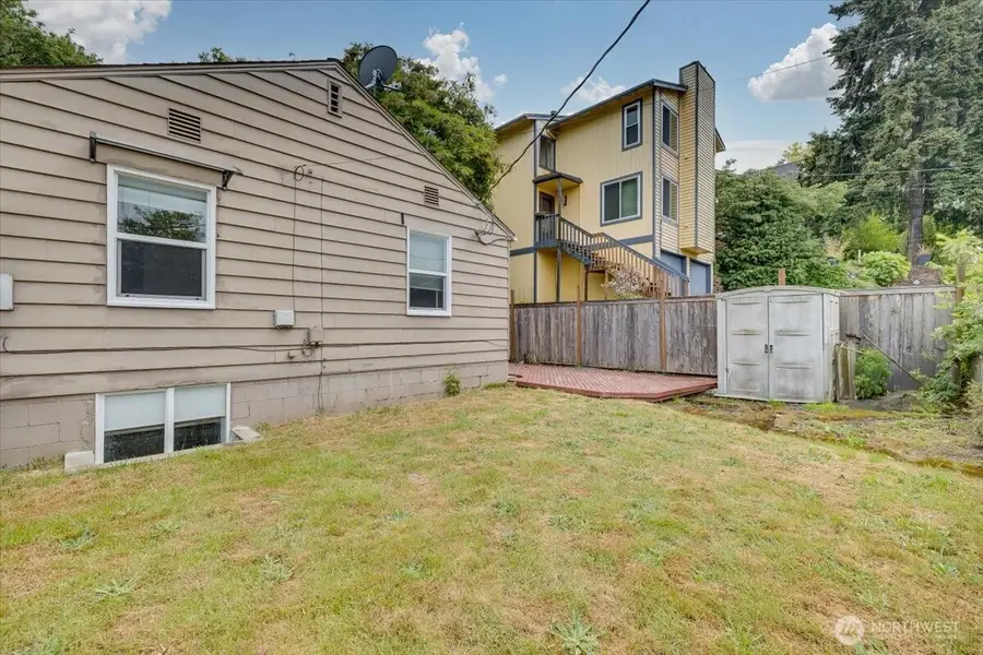 2905 E Olive Street, Seattle, WA 98122 - #2