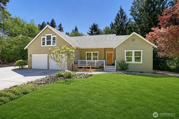 308 Ridgelawn Place, Camano Island, WA 98282