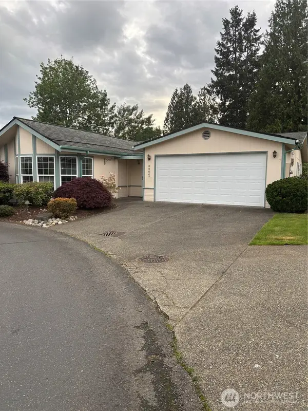 8806 60th Avenue E, Puyallup, WA 98371