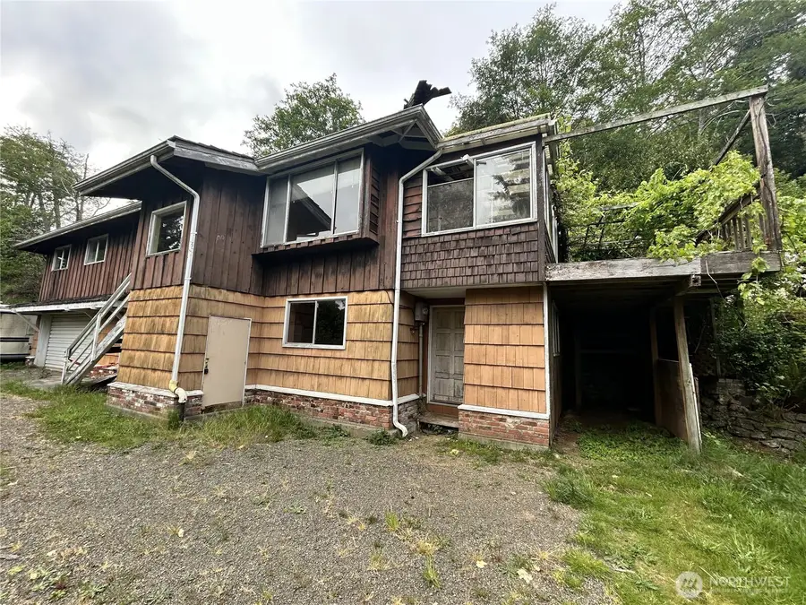415 Adams Street, Hoquiam, WA 98550 - #2