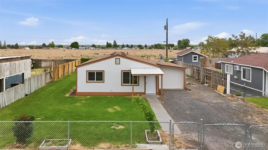4243 NE Lincoln Drive, Moses Lake, WA 98837 - #2
