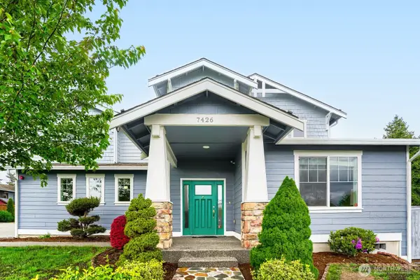 7426 S 114th St, Seattle, WA 98178