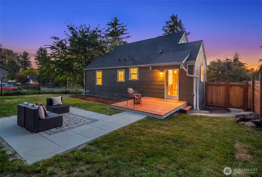11429 Glendale Way S, Burien, WA 98168 - #2