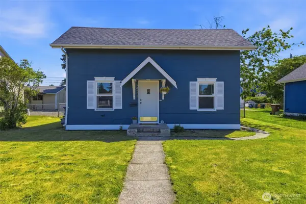 5207 S Oakes Street, Tacoma, WA 98409