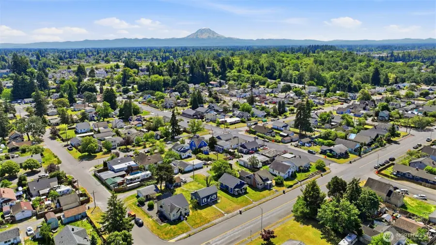 5207 S Oakes Street, Tacoma, WA 98409 - #3