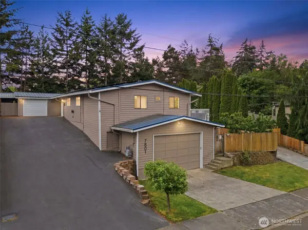 7801 NE 133rd Place, Kirkland, WA 98034