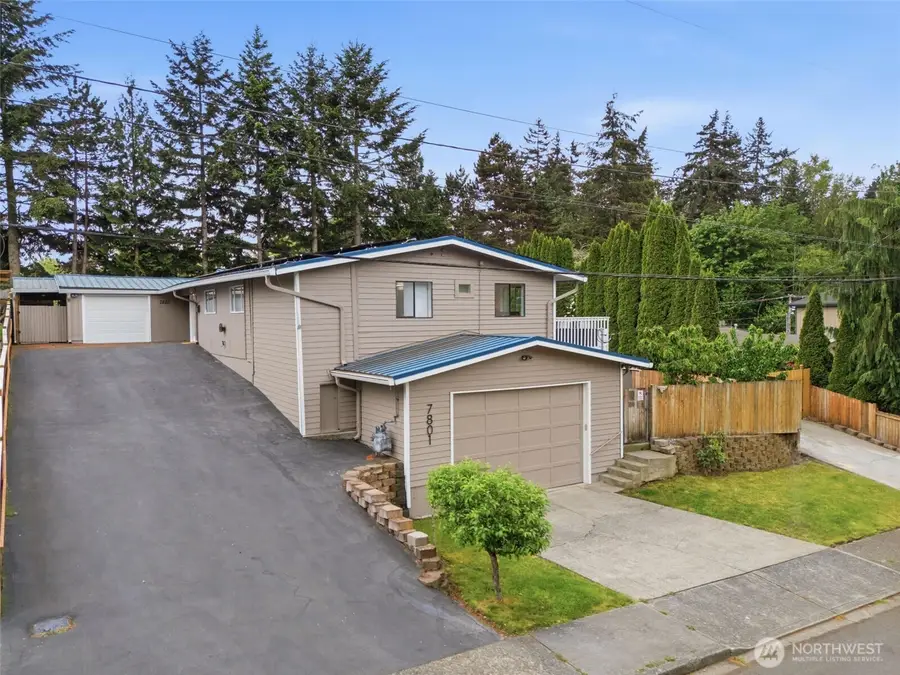 7801 NE 133rd Place, Kirkland, WA 98034 - #3