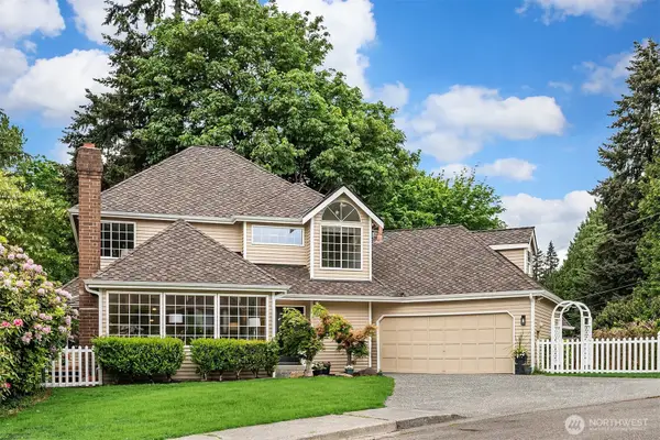 10336 NE 201st Place, Bothell, WA 98011