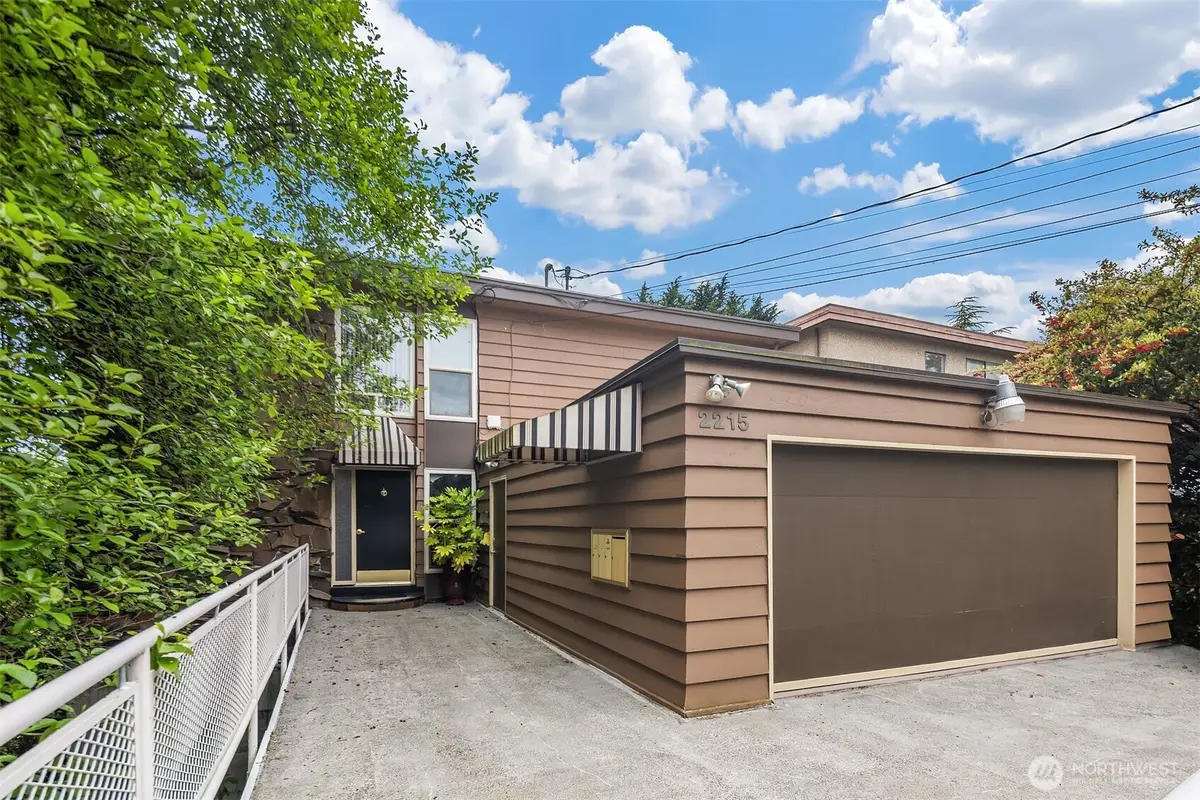 2215 W Raye Street, Seattle, WA 98199 - #1