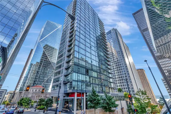 909 5th Ave #502, Seattle, WA 98104