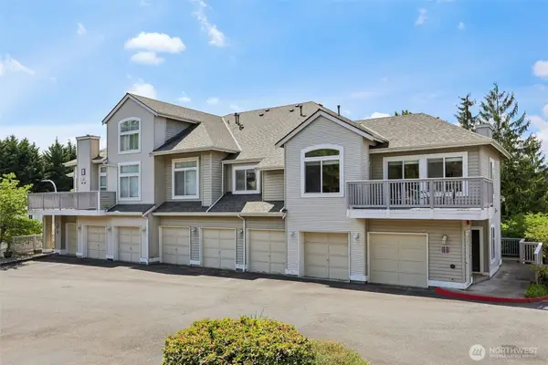 440 S 51st Court #B303, Renton, WA 98055