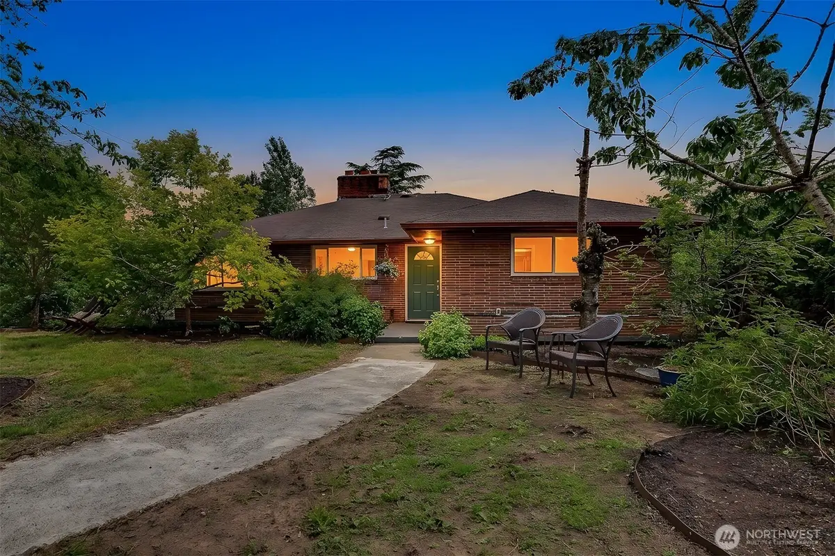 15206 40th Avenue S, Tukwila, WA 98188 - #1