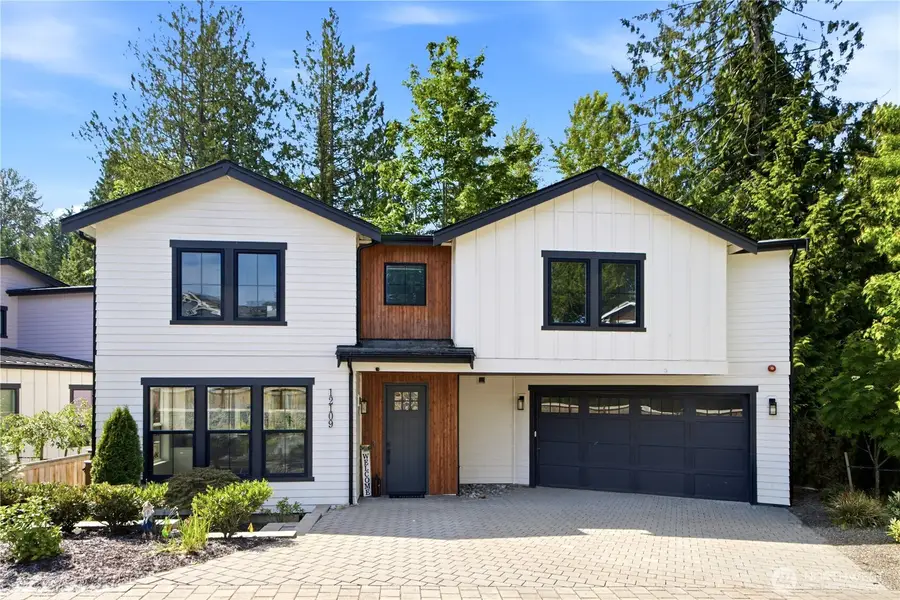 12109 Ne 105th St, Kirkland, WA 98033 - #2