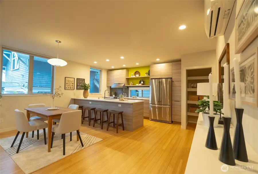 4413 Meridian Avenue N, Seattle, WA 98103 - #3