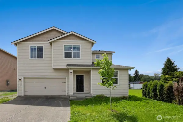 11948 64th Street E, Puyallup, WA 98372