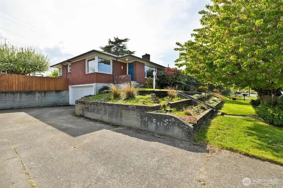 126 W 14th Street, Port Angeles, WA 98362 - #3