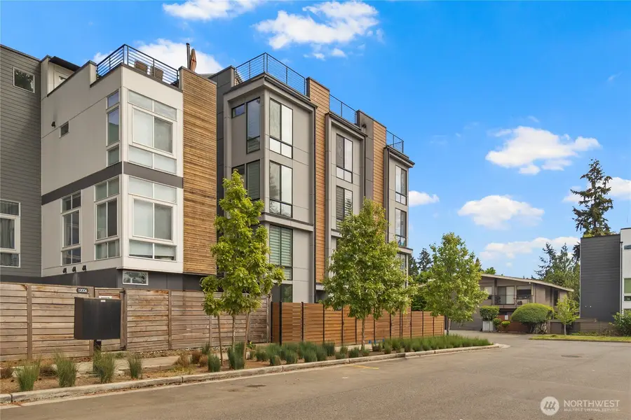 12002 31st Avenue Ne, Seattle, WA 98125 - #2