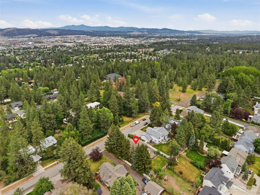 4030 E 19th Avenue, Spokane, WA 99223 - #2