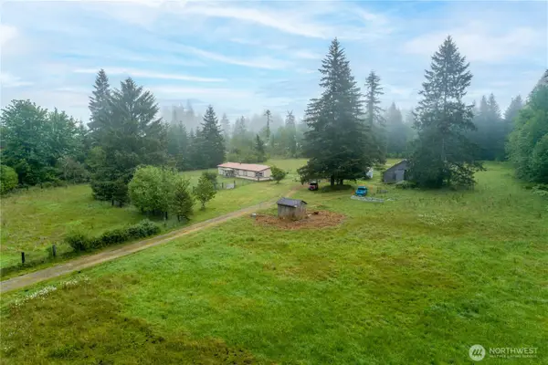 451 W Homer Adams Road W, Elma, WA 98541