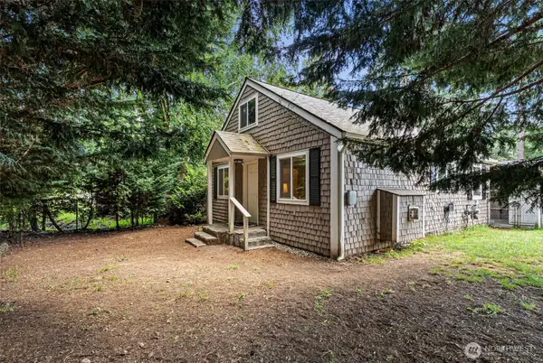 3612 Lakehurst Drive Nw, Bremerton, WA 98312