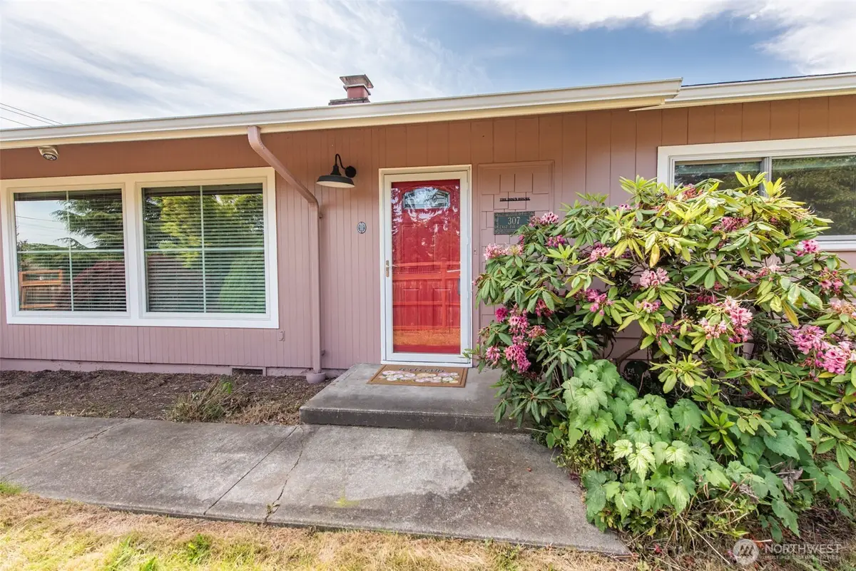 307 E Fir Street, Sequim, WA 98382 - #1