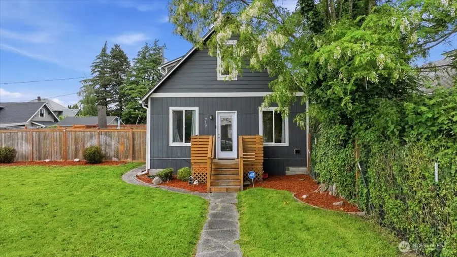 717 S 58th Street, Tacoma, WA 98408 - #2