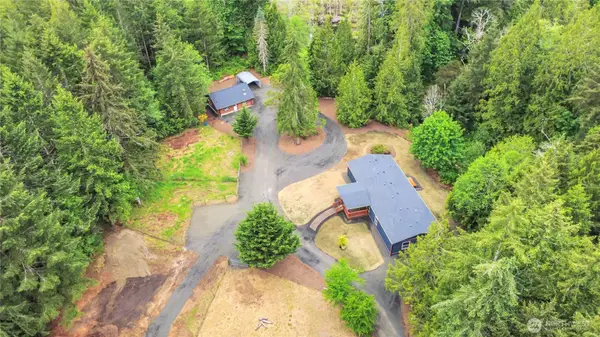 2074 W Cloquallum Road, Shelton, WA 98584