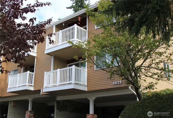 8632 164th Avenue Ne #A 103, Redmond, WA 98052