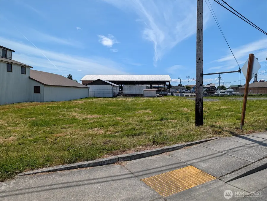 9728 270th Street Nw, Stanwood, WA 98292 - #3